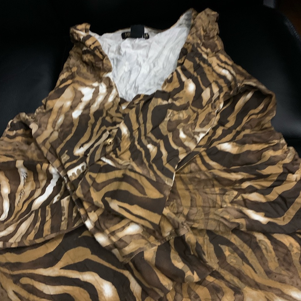 Dress - Picture 3 of 5